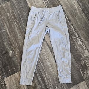 Athleta Light Gray Trekkie Joggers Size 10